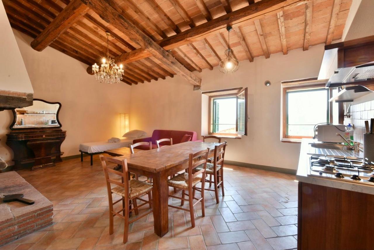Agriturismo I Poggilunghi Чивитела ин Вал ди Киана Екстериор снимка