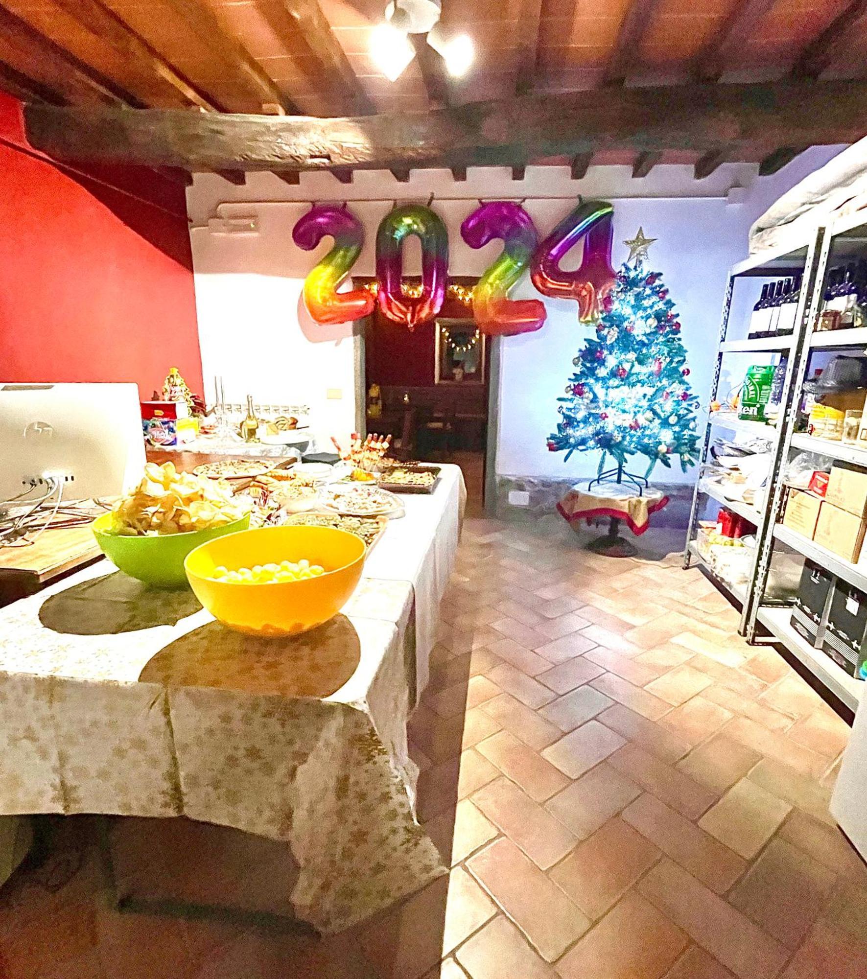 Agriturismo I Poggilunghi Чивитела ин Вал ди Киана Екстериор снимка